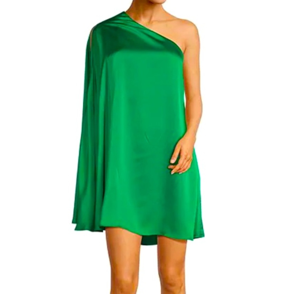 One shoulder green dress. Size 4, brand new never worn